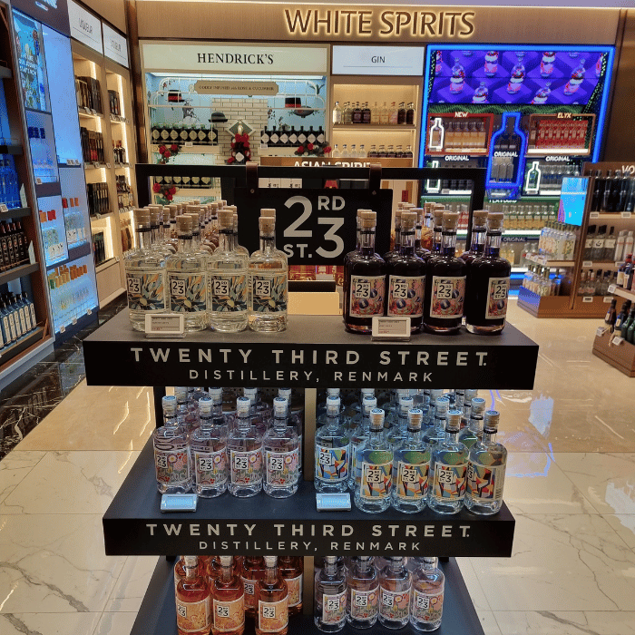 23rd_street_duty_free_stand